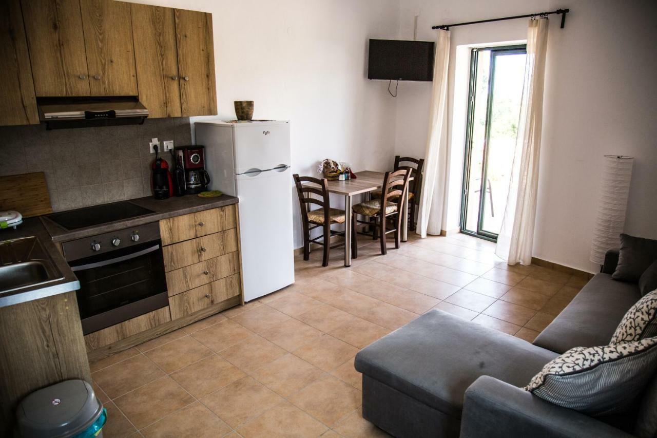 Vrondos Apartments Faneromeni  Bagian luar foto