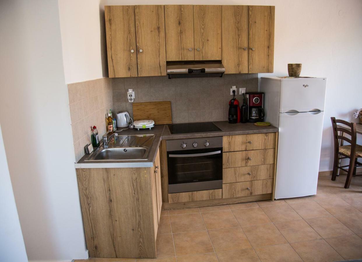 Vrondos Apartments Faneromeni  Bagian luar foto