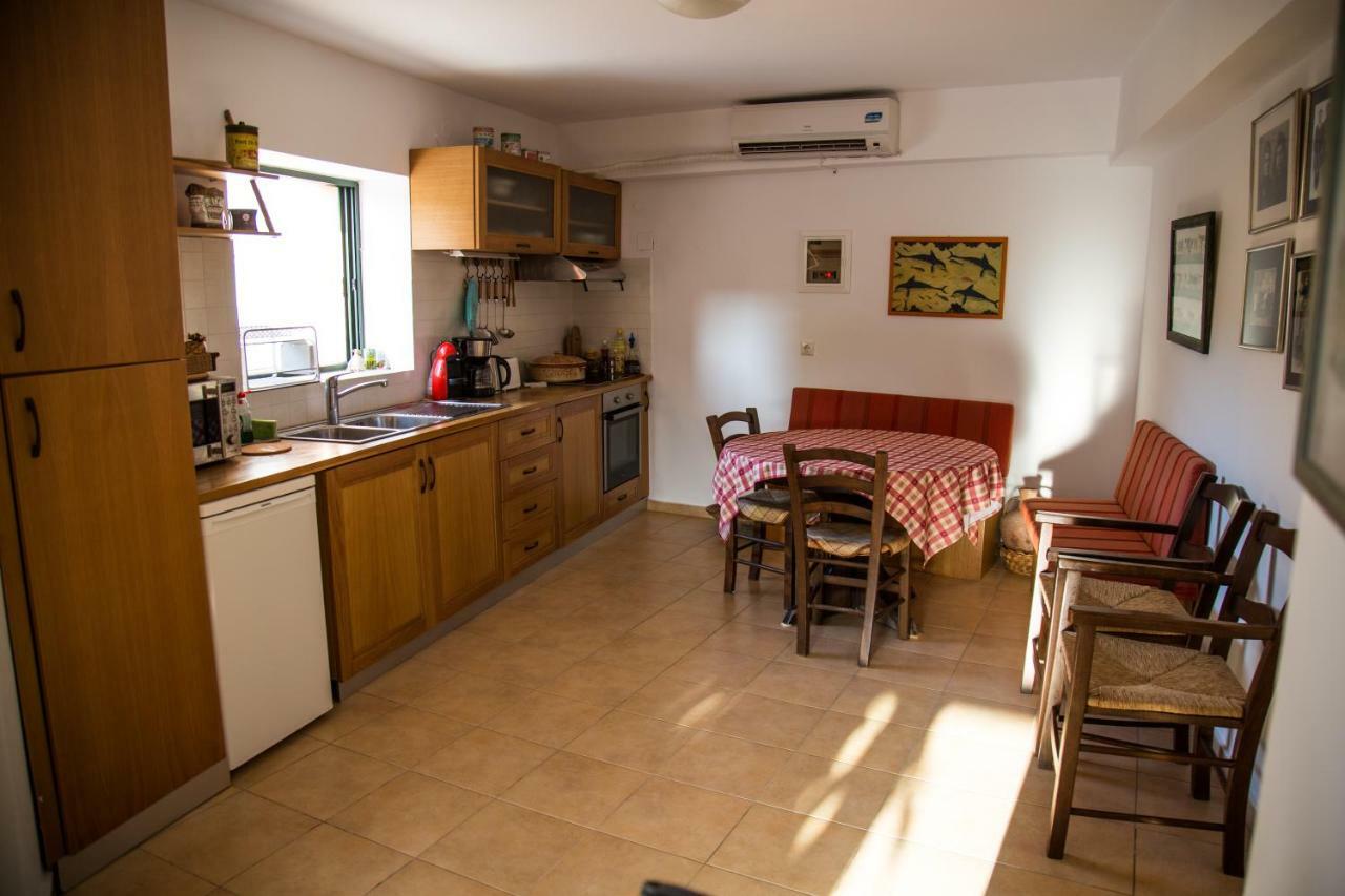 Vrondos Apartments Faneromeni  Bagian luar foto