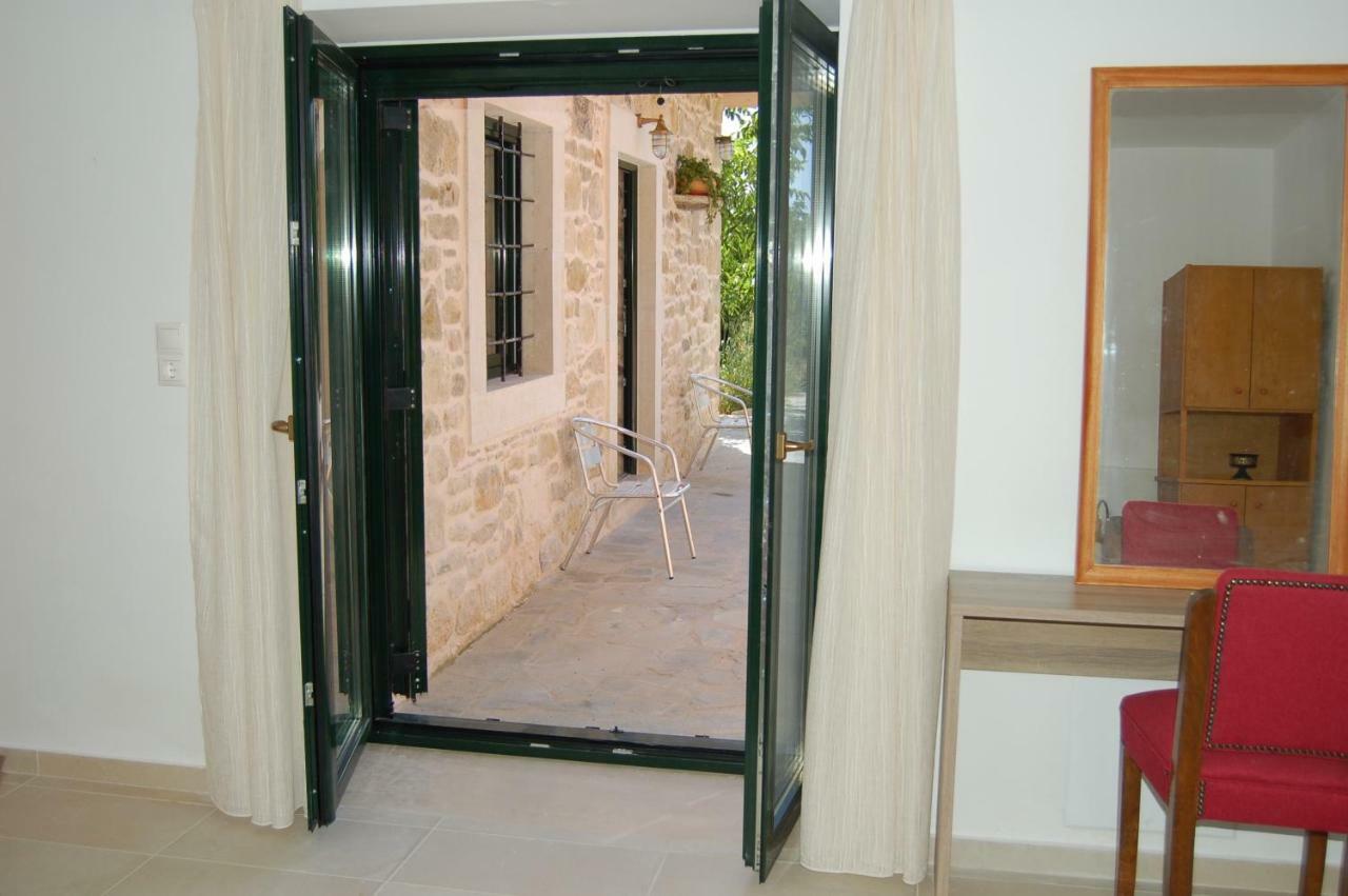 Vrondos Apartments Faneromeni  Bagian luar foto